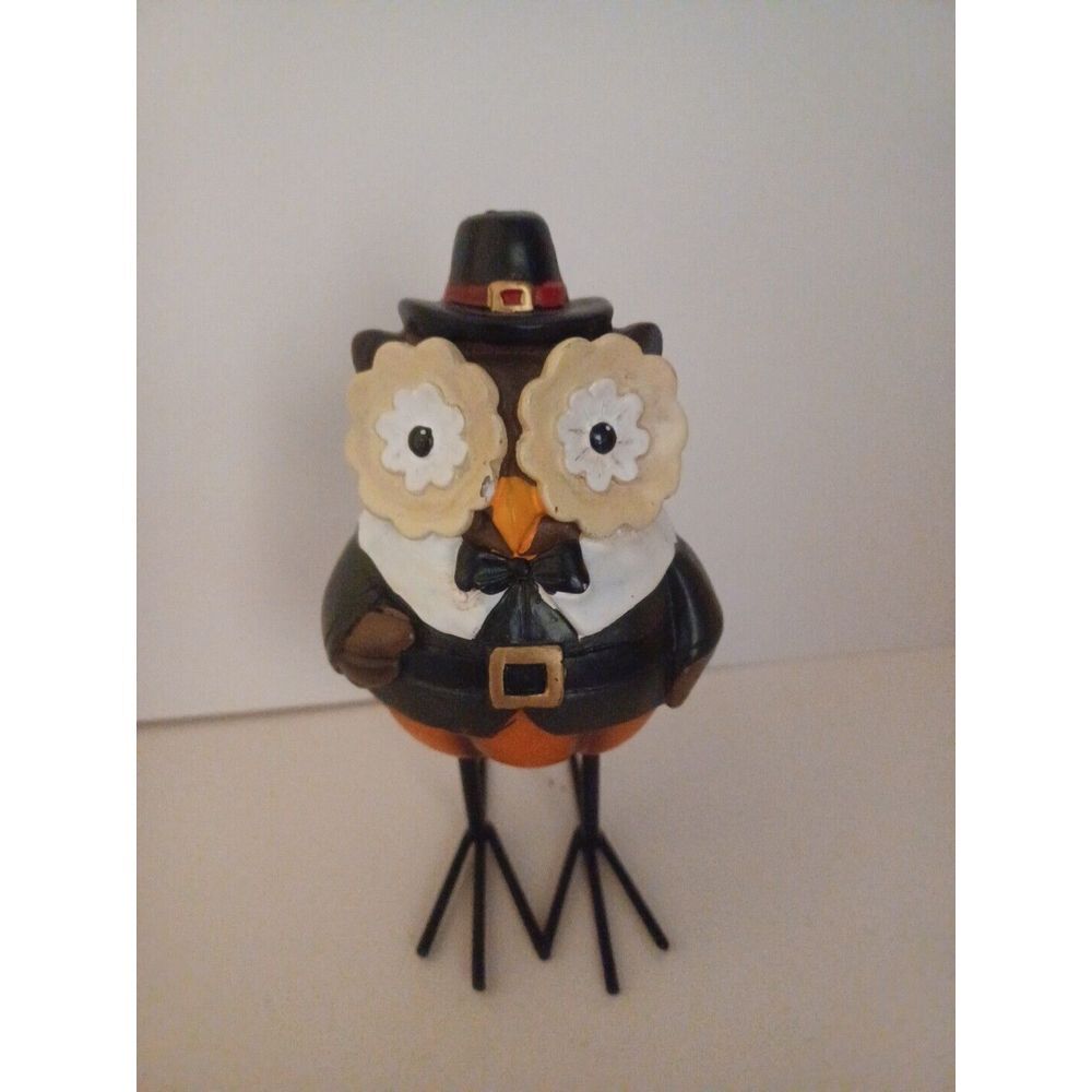THANKSGIVING OWL DRESSED AS PILGRIM‎